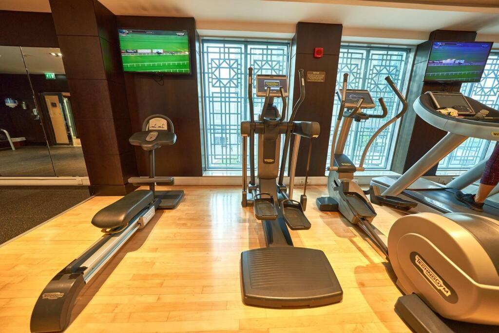 Ferienwohnung Magnificent Luxury 3Br With Amazing Burj & Fountain View Dubai Exterior foto